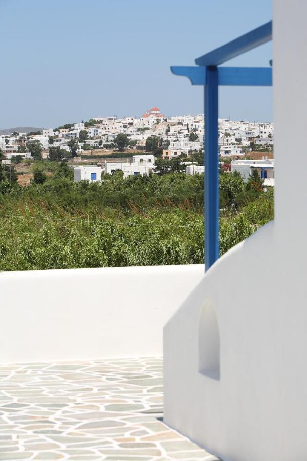 Paros Seafront לוגאראס